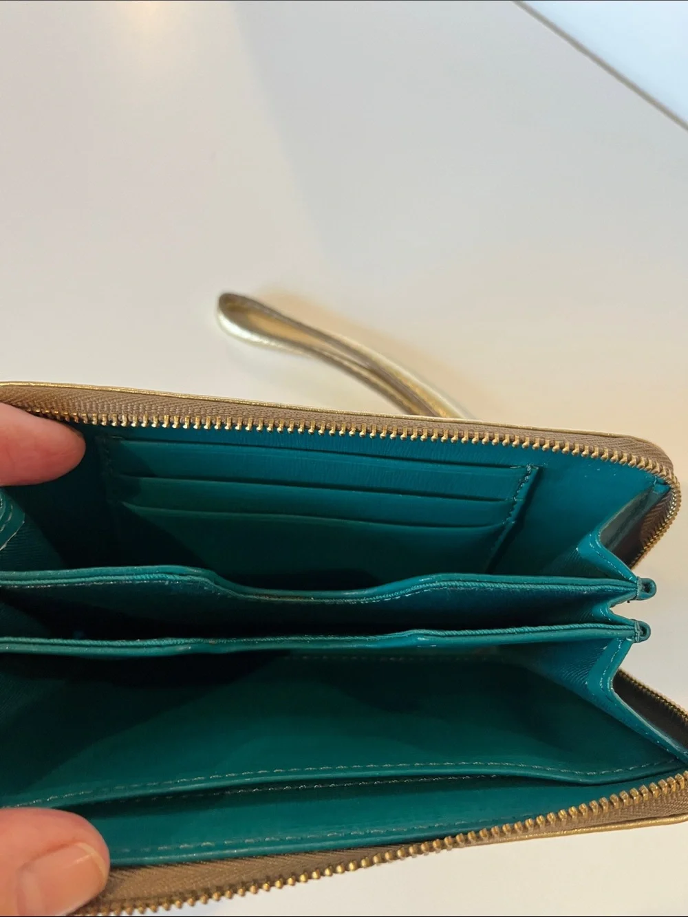 Fossil Metallic Gold Leather Wristlet Card Holder Wallet